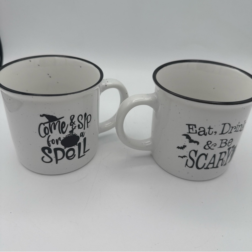 2 SCM Home Halloween Coffee mugs Come Sip For A Spell & Eat Drink & Be Scary